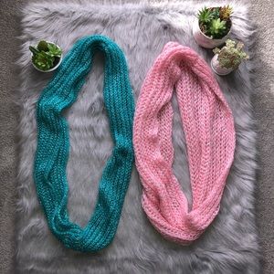 3/$30 ALL ITEMS WILL BE GONE BEFORE HOLIDAY AND NEGOTIABLE/BUY NOW! Knit Scarves